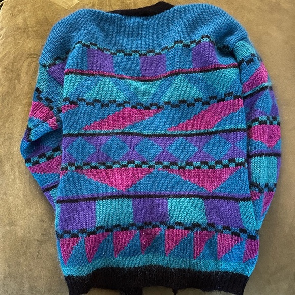 Super cool button up sweater - Picture 6 of 6